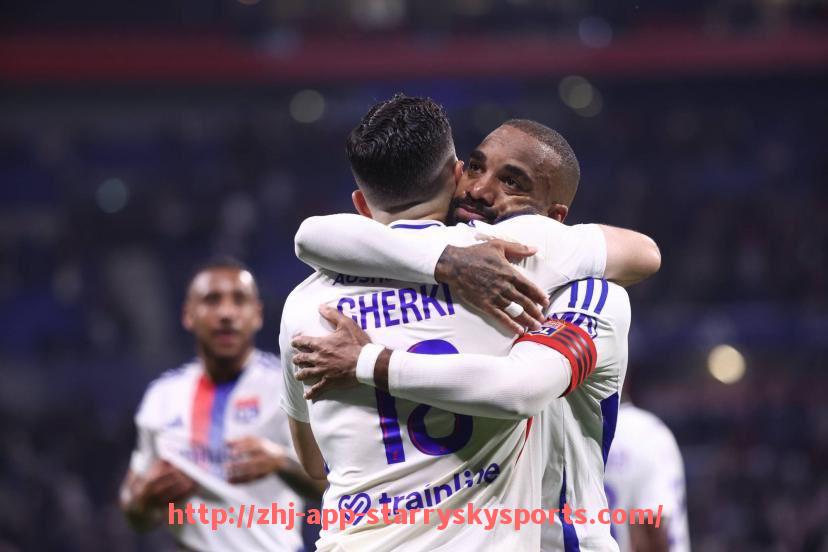 星空体育app-英超球队2016年队徽的设计理念与变化