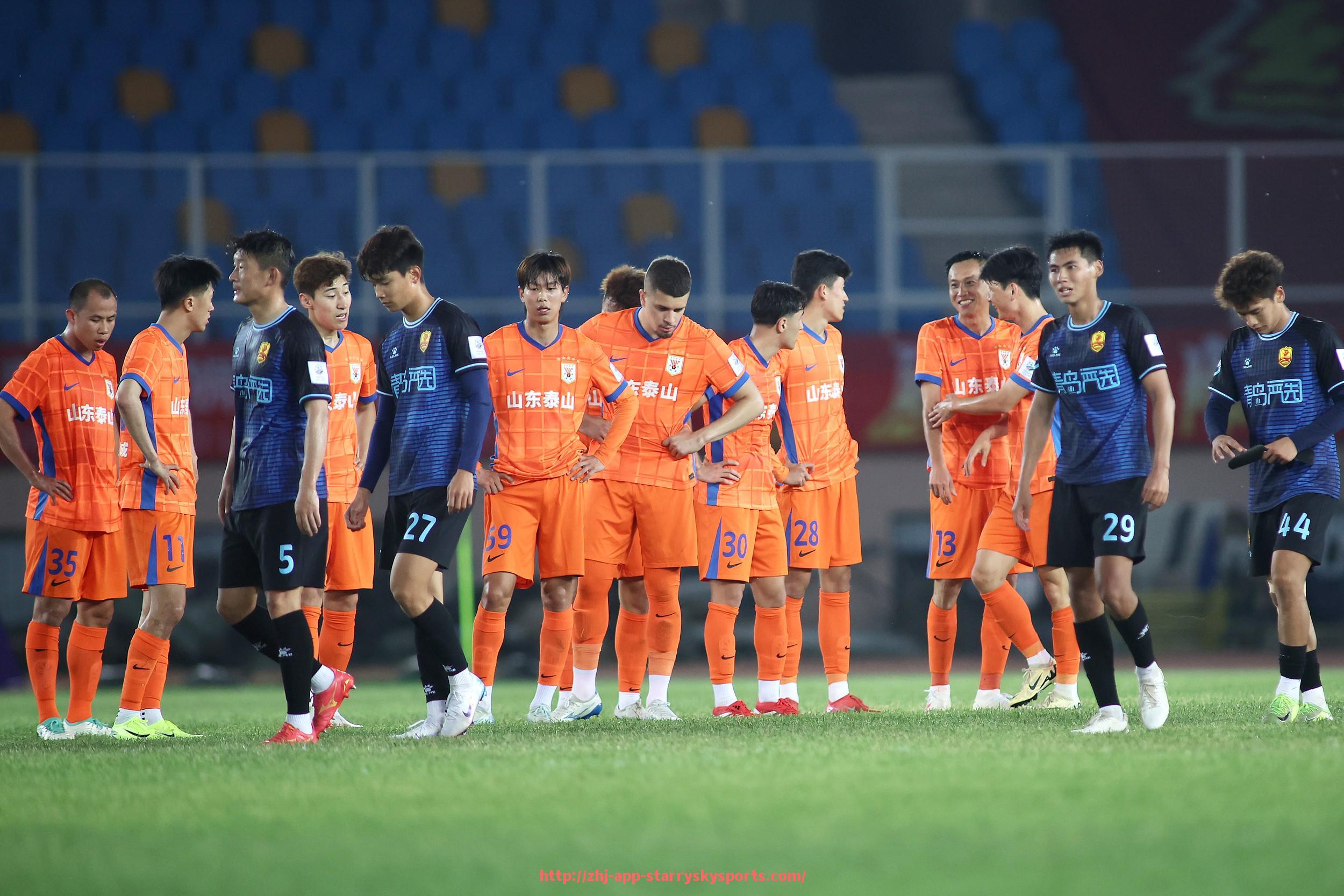 星空体育app-英超球队2016年队徽的设计理念与变化